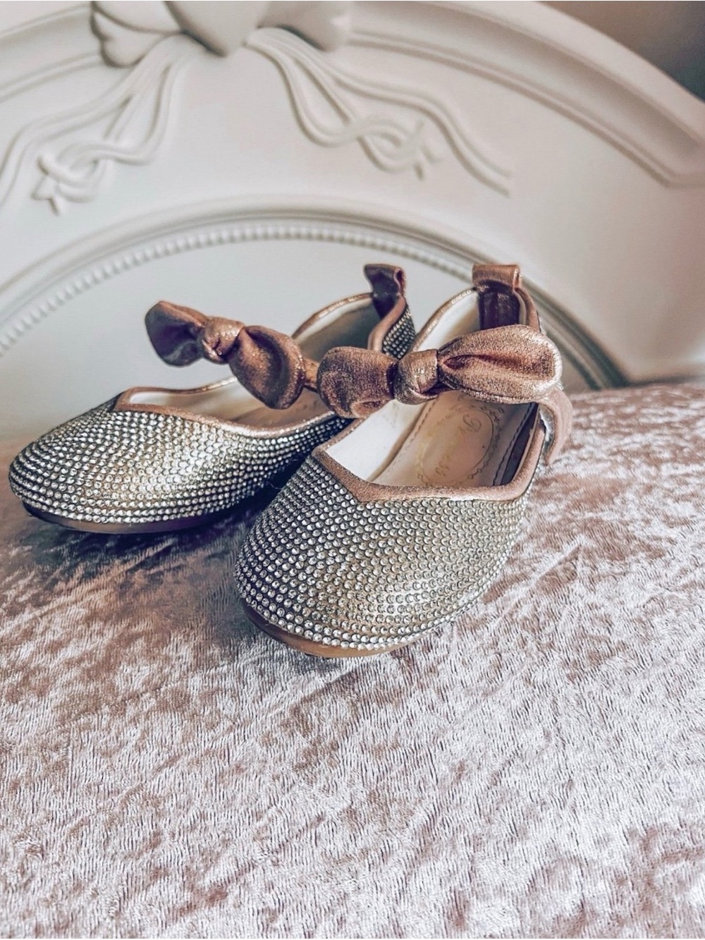 Elegant Rhinestone Bow Flats for Girls shoes sz 25